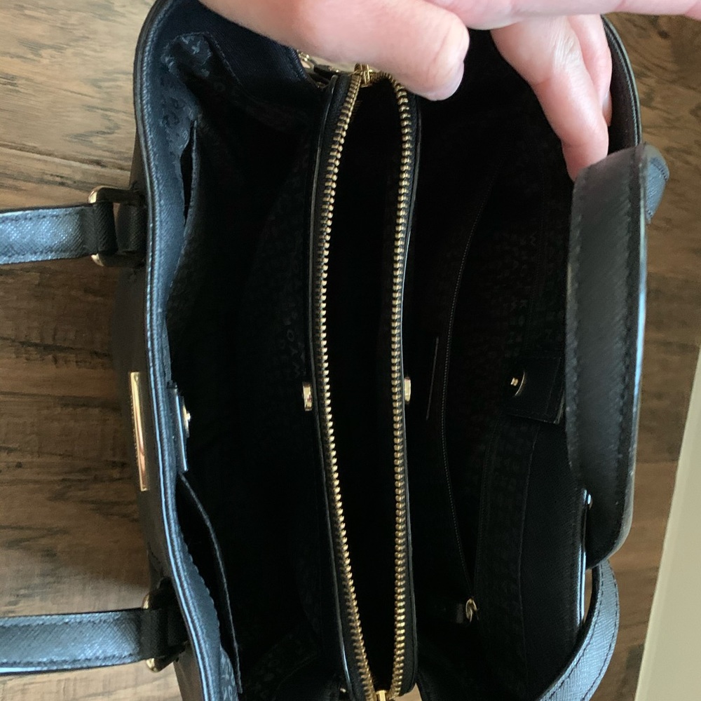 Kate Spade 🛍 - Picture 4 of 5